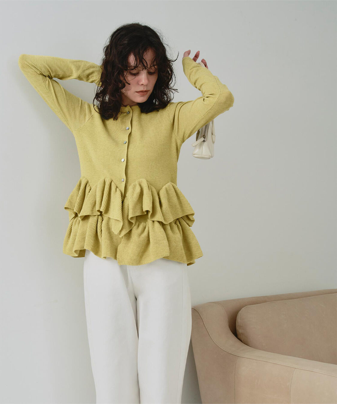 titivate「フリルヘムニットカーディガン」|ニット・セーター|