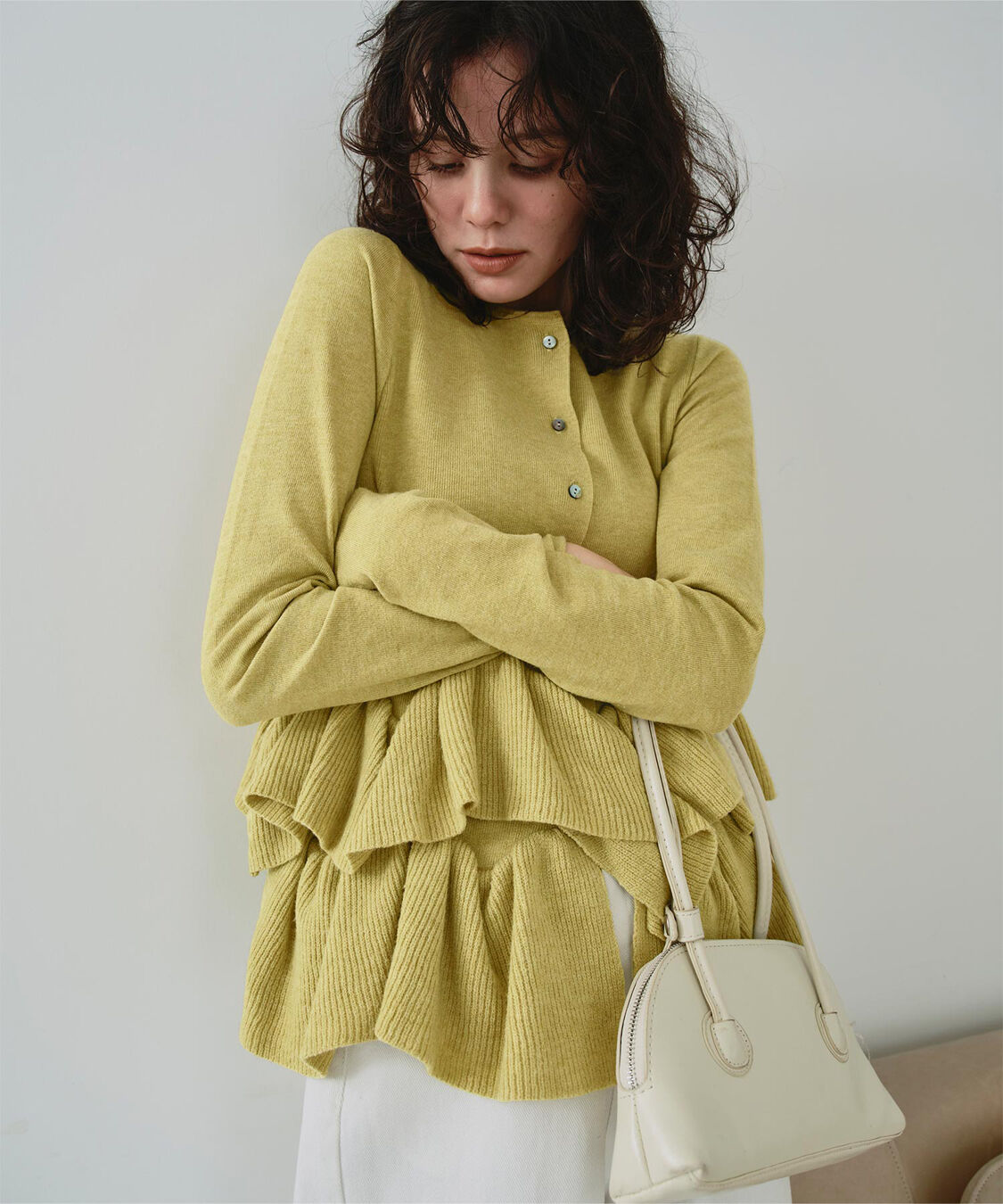 titivate「フリルヘムニットカーディガン」|ニット・セーター|