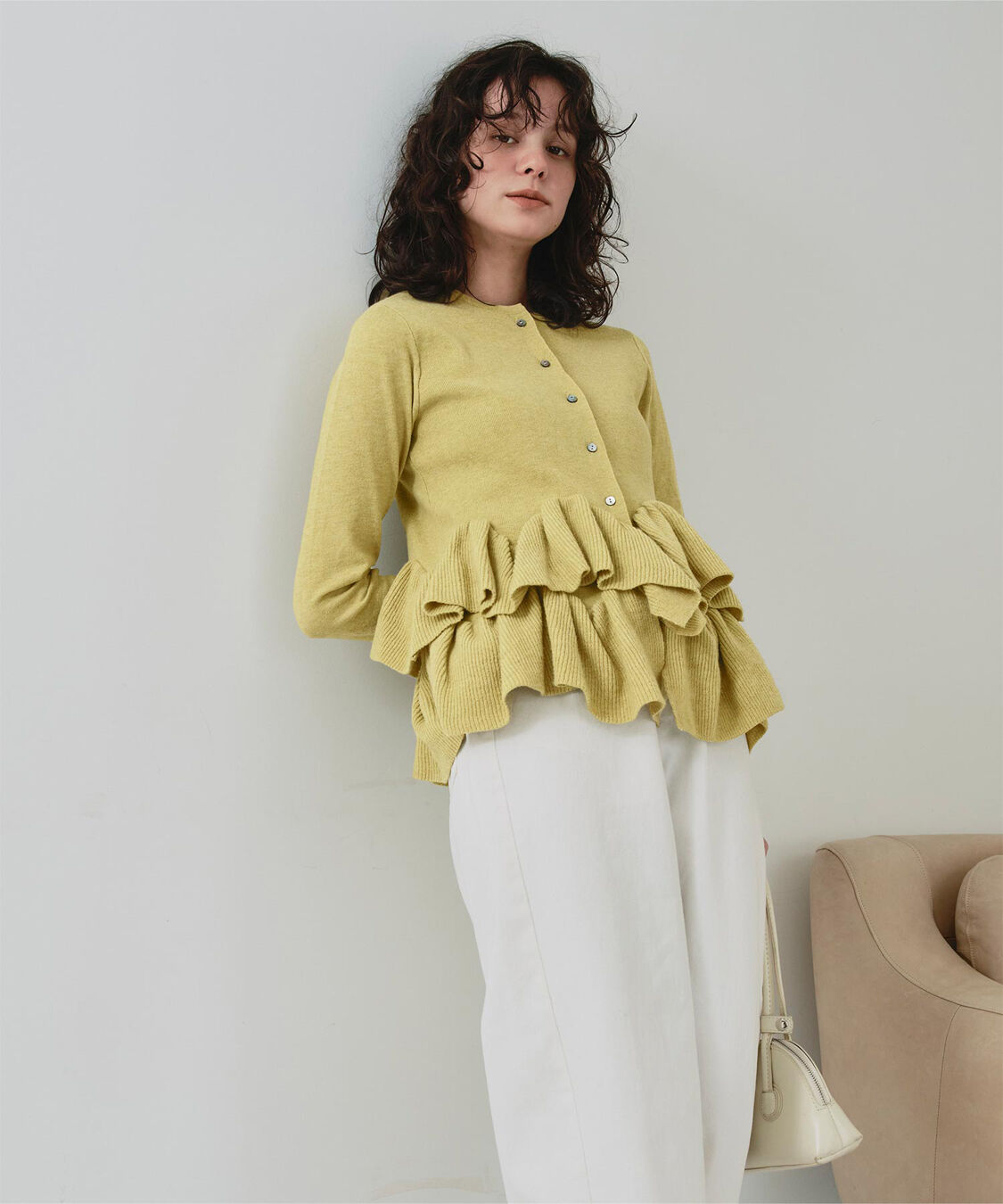 titivate「フリルヘムニットカーディガン」|ニット・セーター|