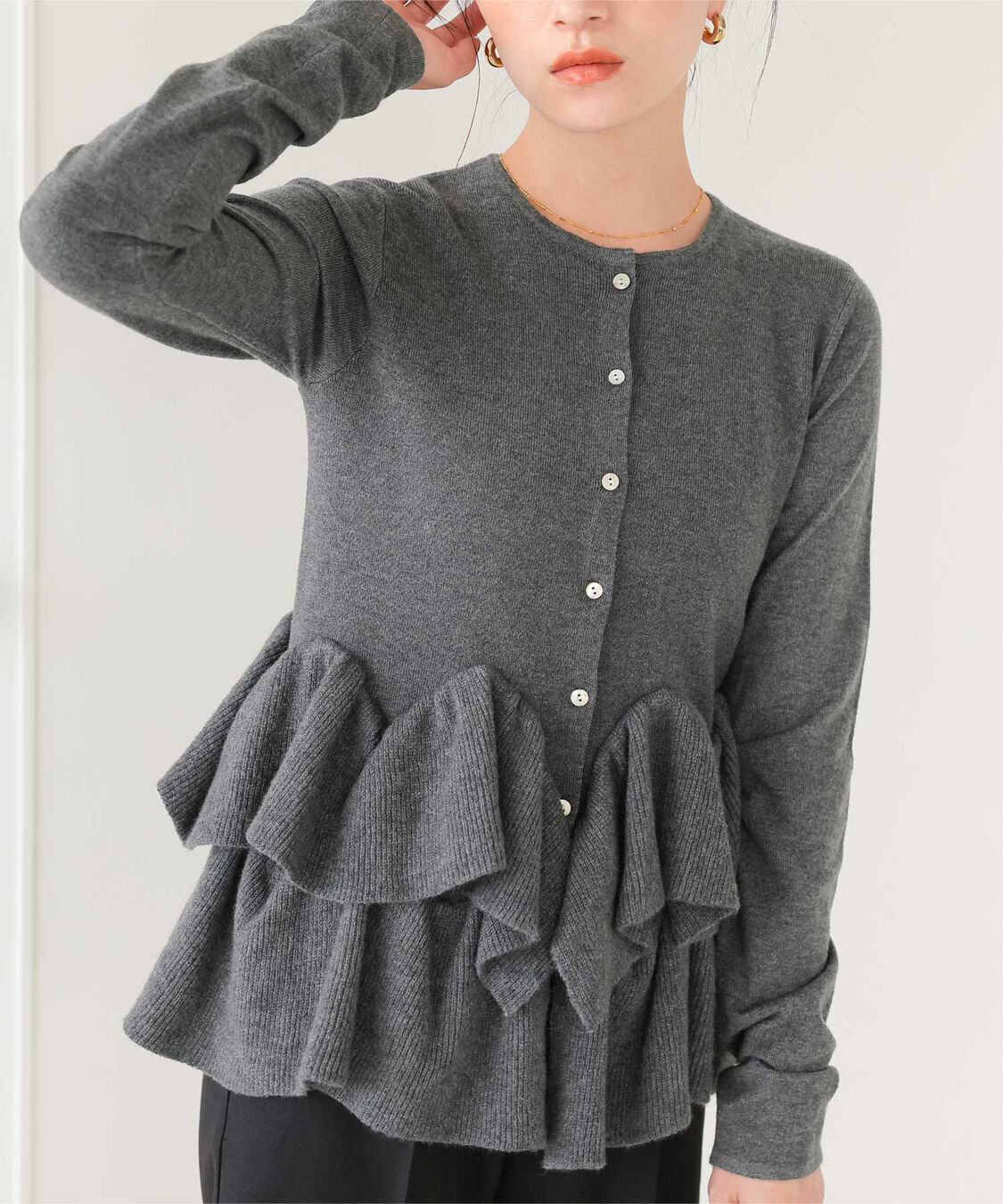titivate「フリルヘムニットカーディガン」|ニット・セーター|