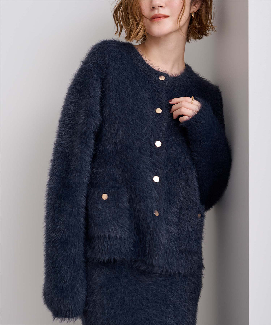 ur's「ゴールド釦シャギーニットカーディガン」|カーディガン|