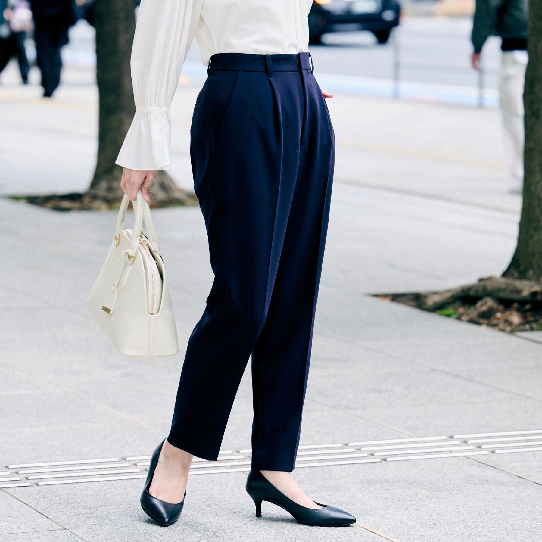 UNTITLED「【洗えるスーツ／ストレッチ性／後ろウエストゴム】テーパードパンツ」|その他|