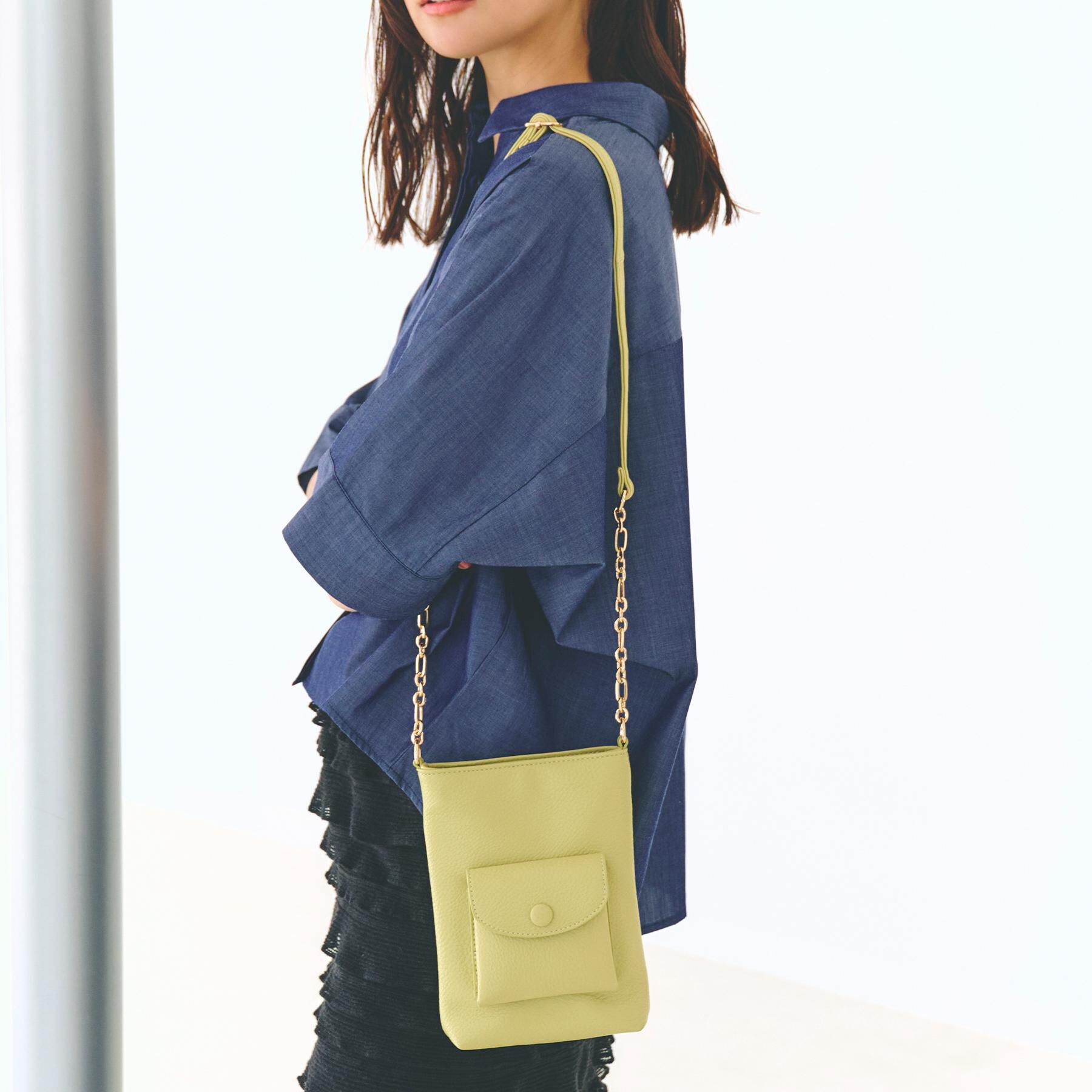 grove「クルミポケットサイドチェーンミニショルダー」|ショルダー・メッセンジャー|グリーン(025)