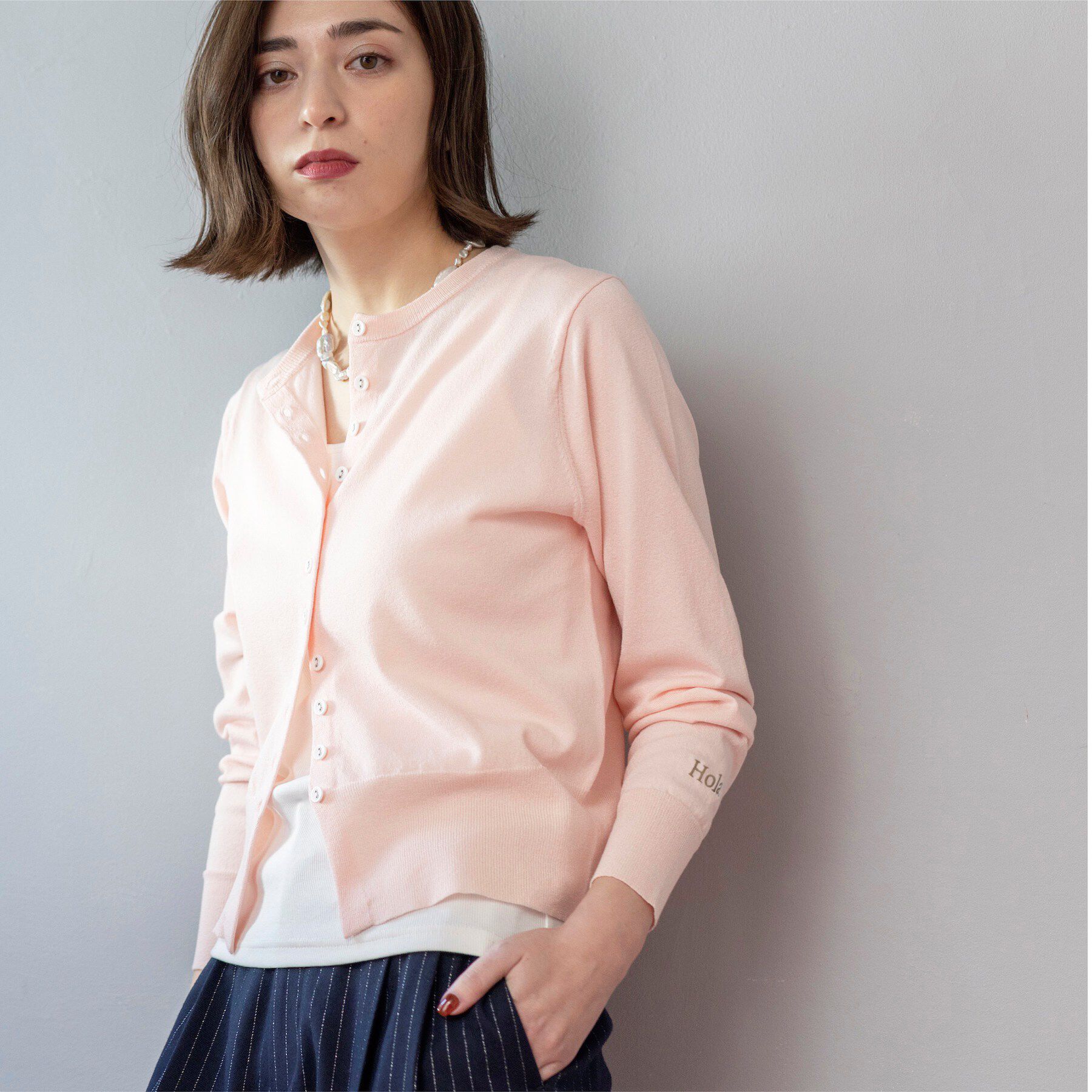 OPAQUE.CLIP「多ボタン 袖口刺繍クルーネックカーディガン」|カーディガン|