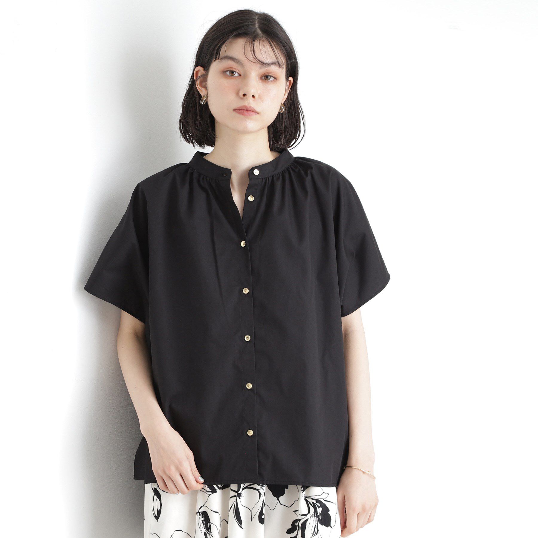 THE SHOP TK「袖ギャザーブラウス【洗濯機OK】」|シャツ・ブラウス|