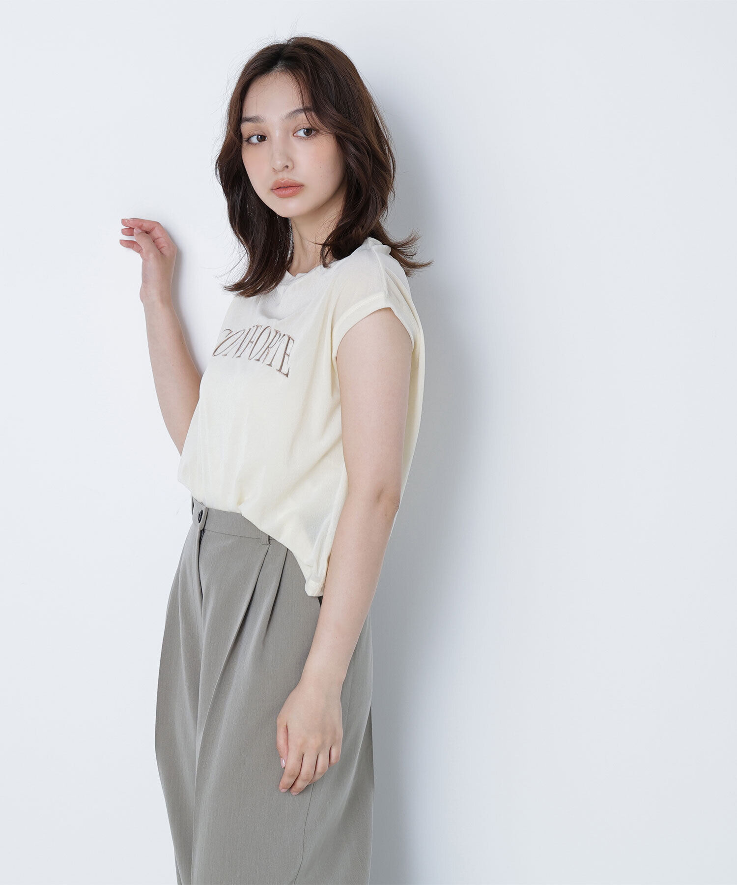  「ベロアロゴ刺繍トップス」|Tシャツ・カットソー|