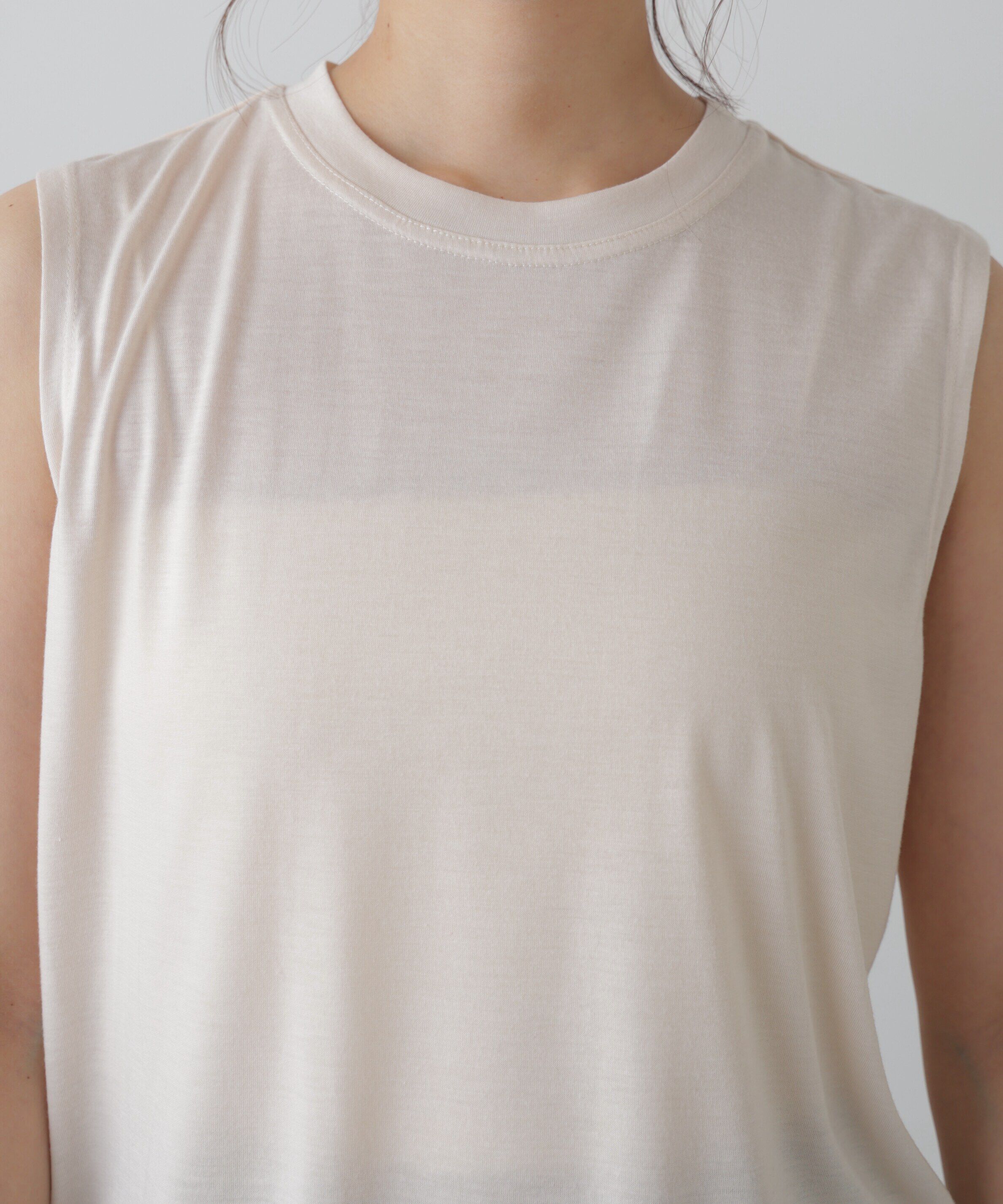  「サイドスリットタンクトップ」|Tシャツ・カットソー|