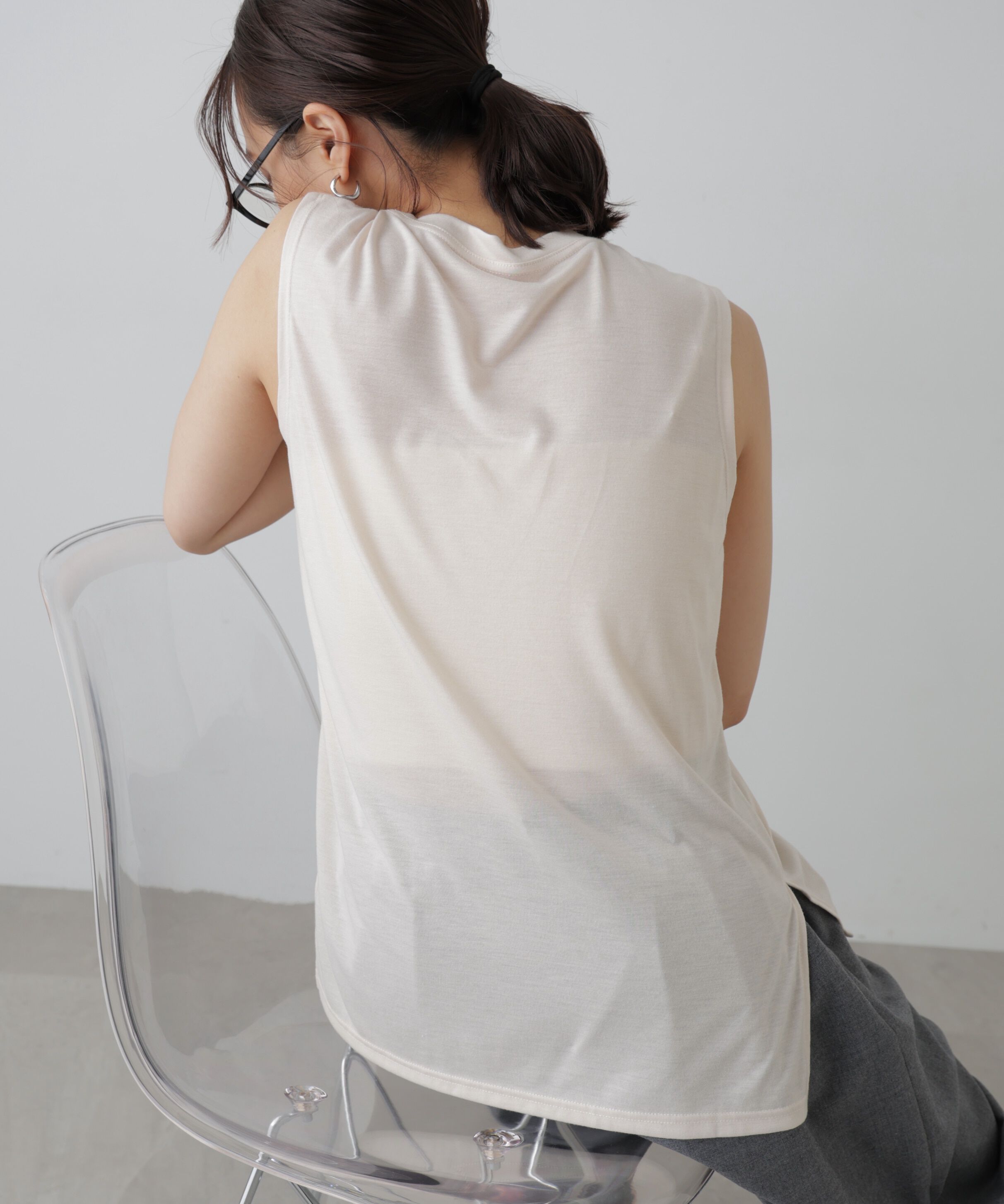  「サイドスリットタンクトップ」|Tシャツ・カットソー|