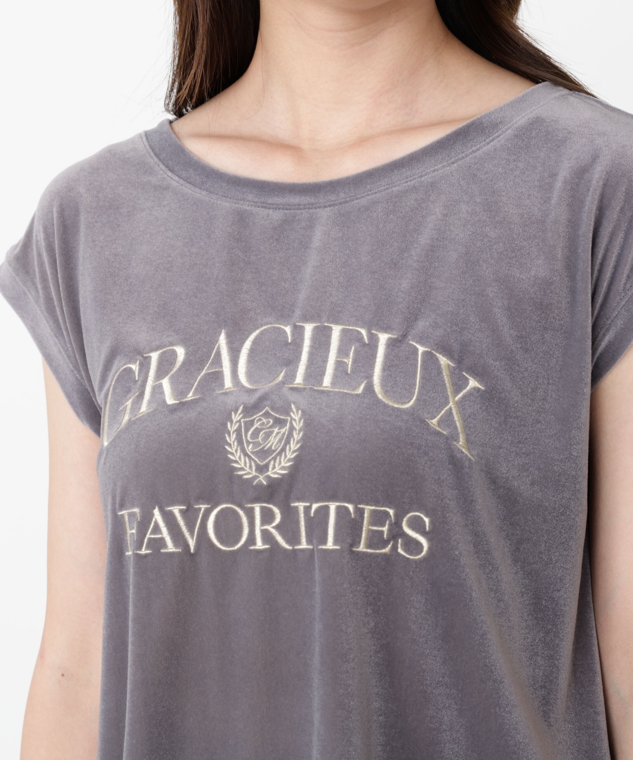 PROPORTION BODY DRESSING「＜ハンドウォッシャブル＞シアーベロア刺繍Tシャツ」|Tシャツ・カットソー|