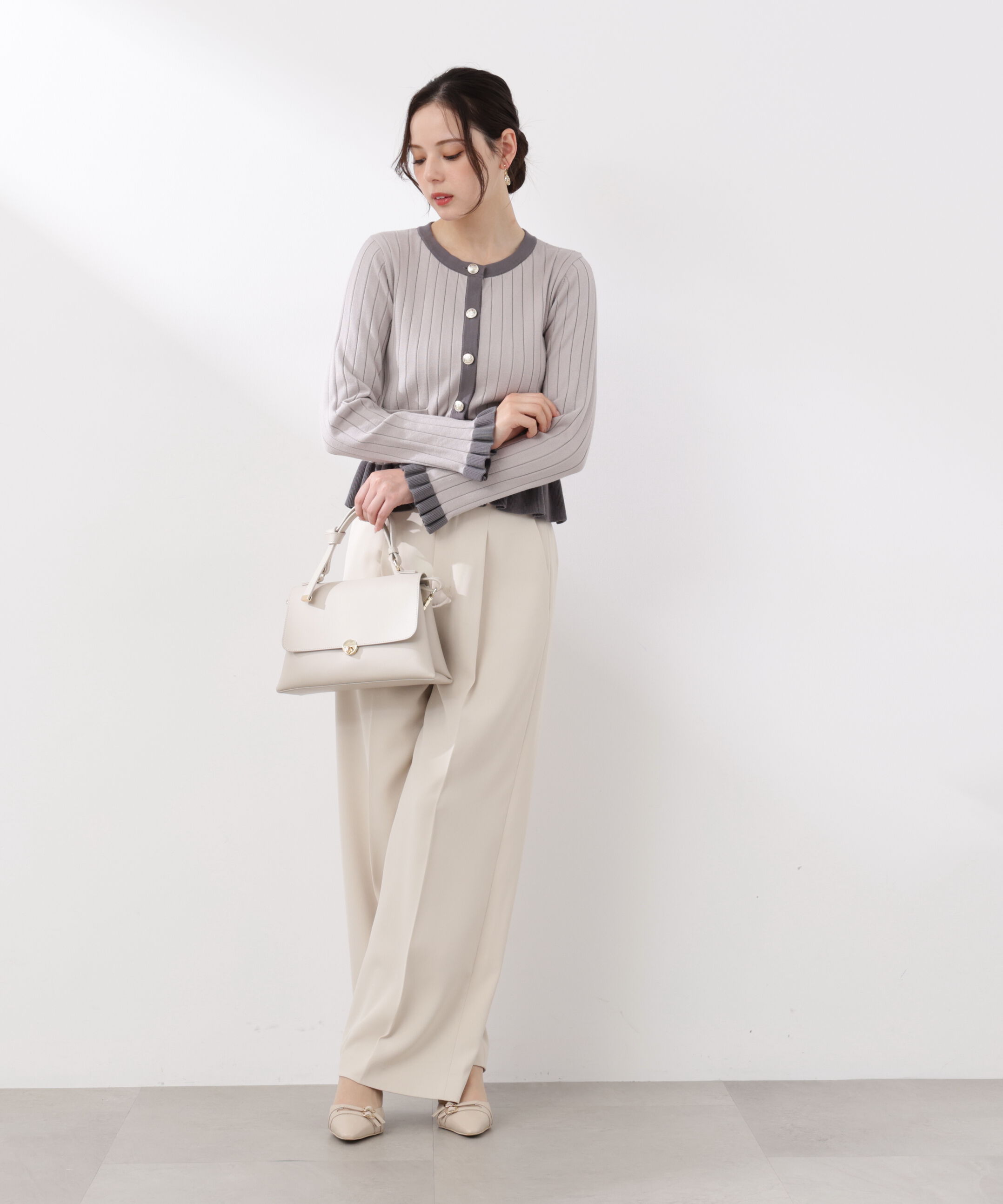 PROPORTION BODY DRESSING「ボタン付きペプラムニット26SS」|ニット・セーター|