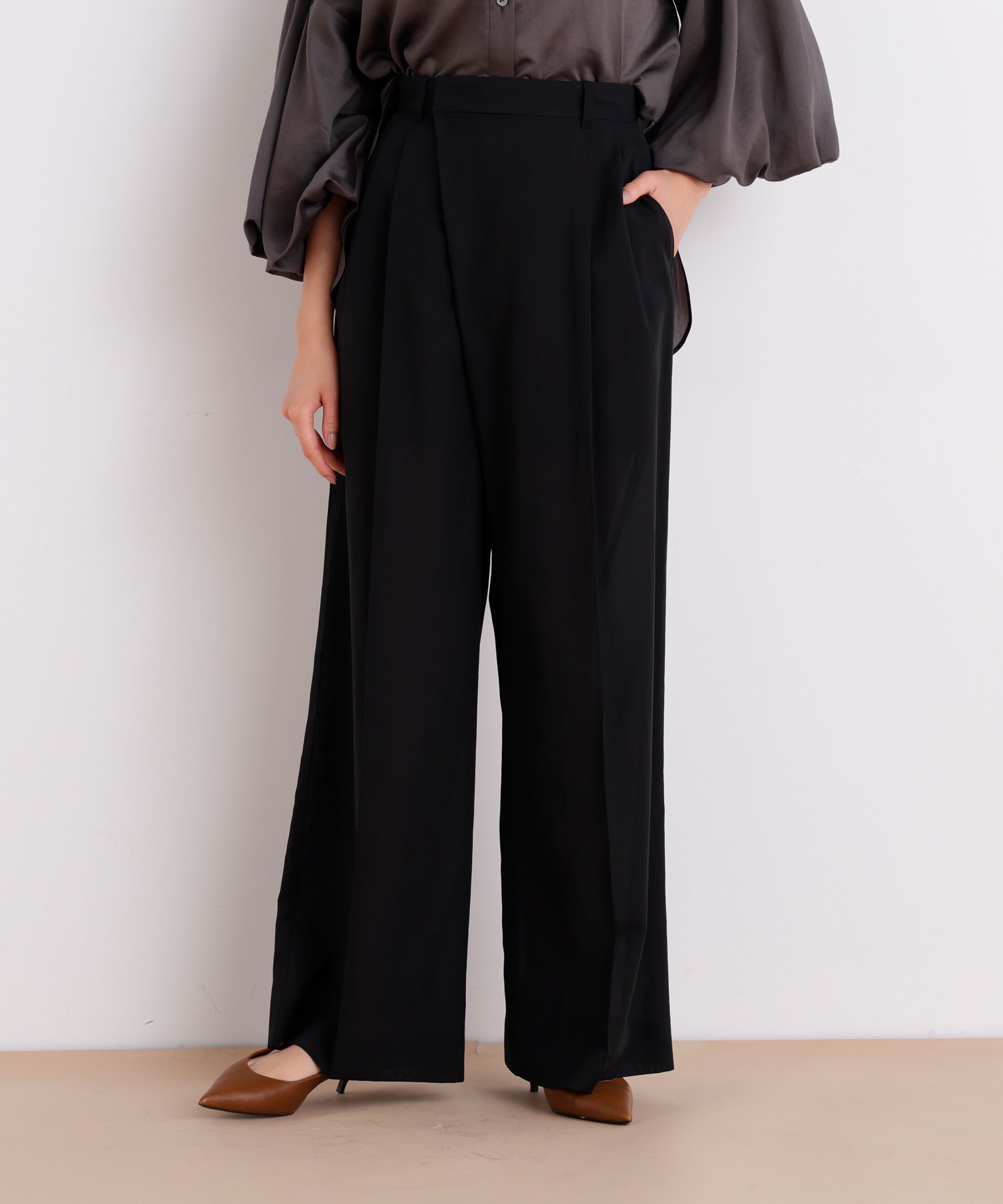  「ラップウエストシアーワイドパンツ」|その他|ブラック