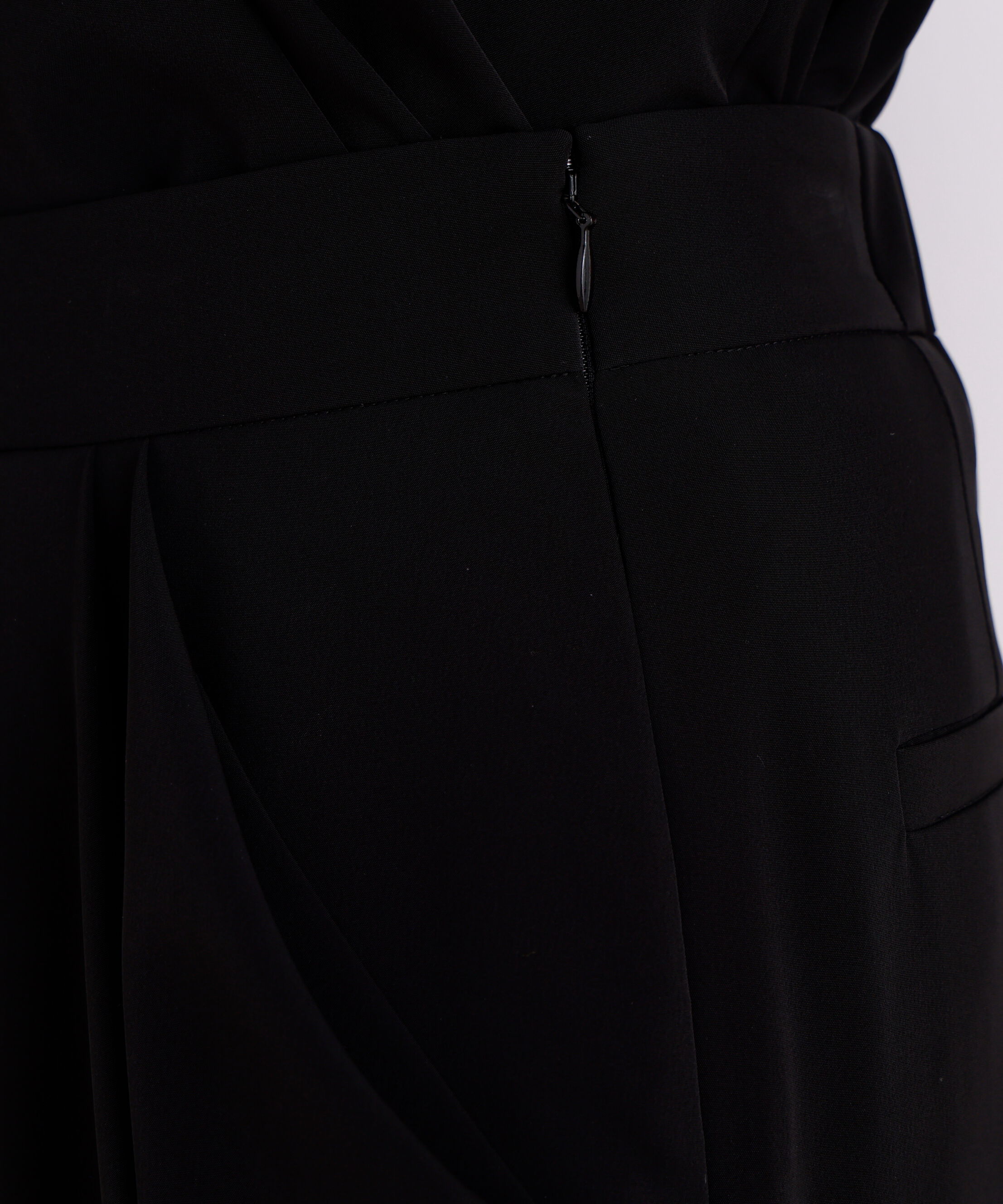  「タックポケットテーパードパンツ」|その他|