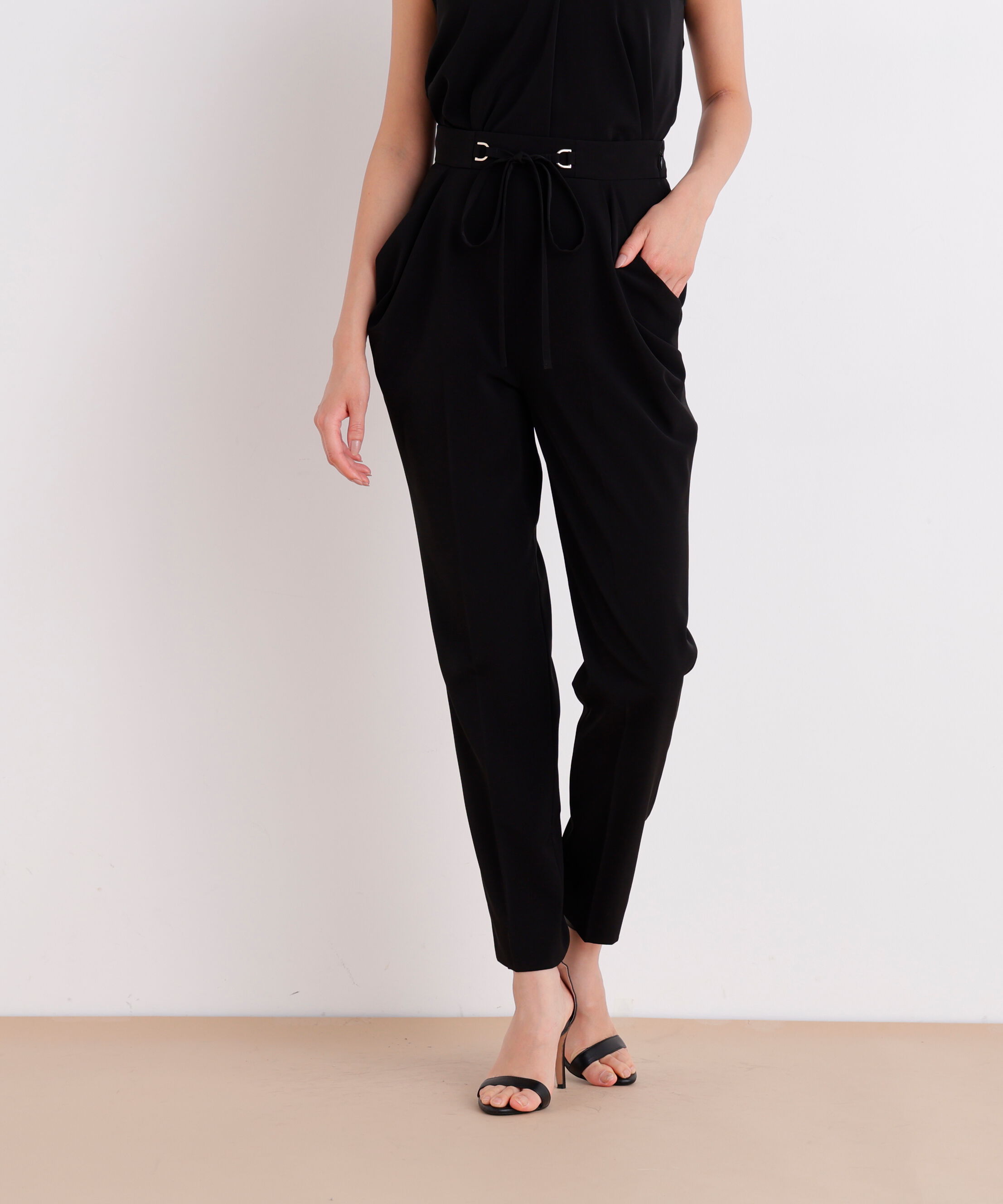  「タックポケットテーパードパンツ」|その他|