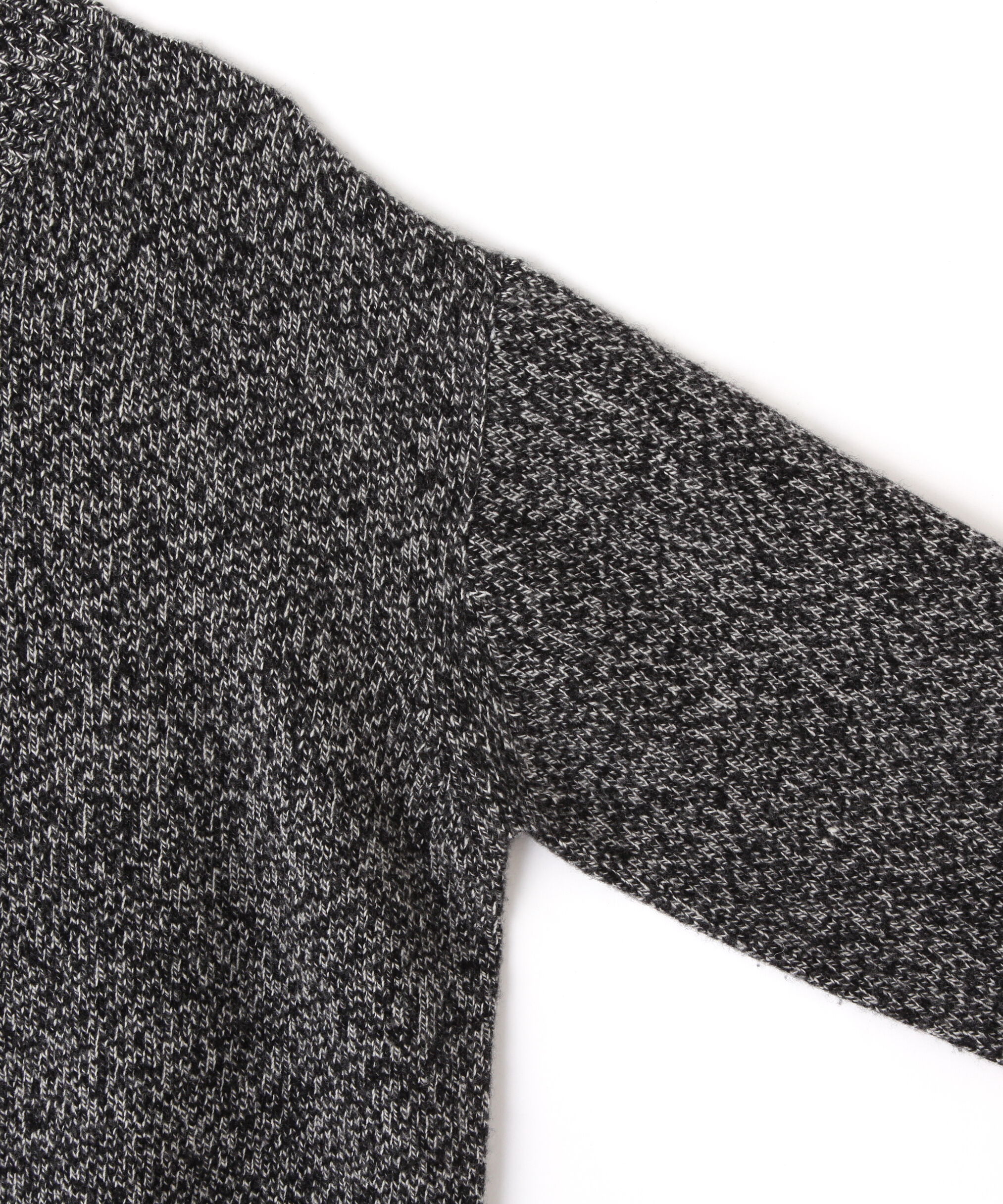 YLEVE 「YLEVE / WOOL CASHMERE MELANGE KNIT V NECK PULL OVER」|ニット・セーター|