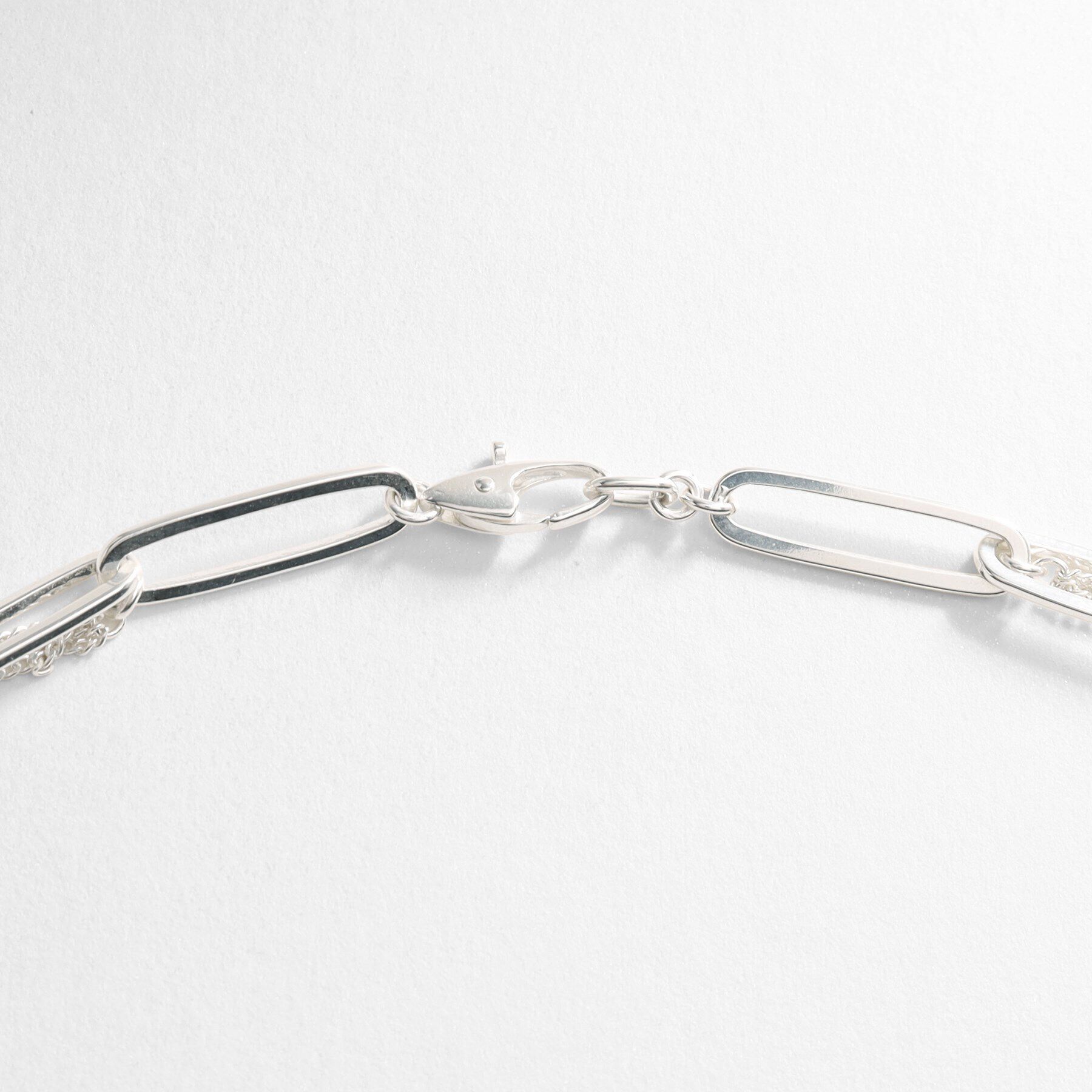 COCOSHNIK ONKITSCH「シルバー ミックスチェーン フラットカーブ スルー ネックレス」|ネックレス|