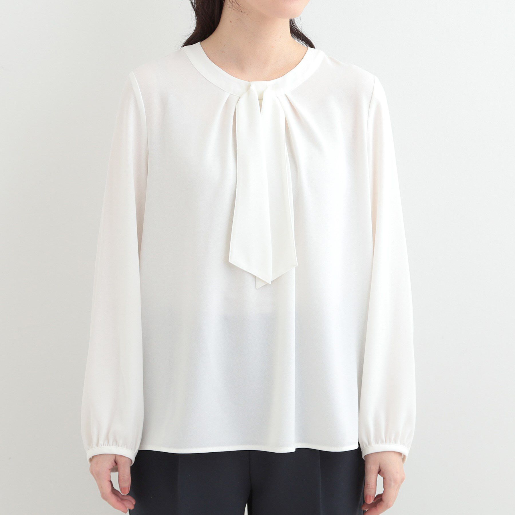 SHOO･LA･RUE「【3点スーツセット/洗濯機可】時短で好印象 セットアップ+ブラウス」|ノーカラージャケット|