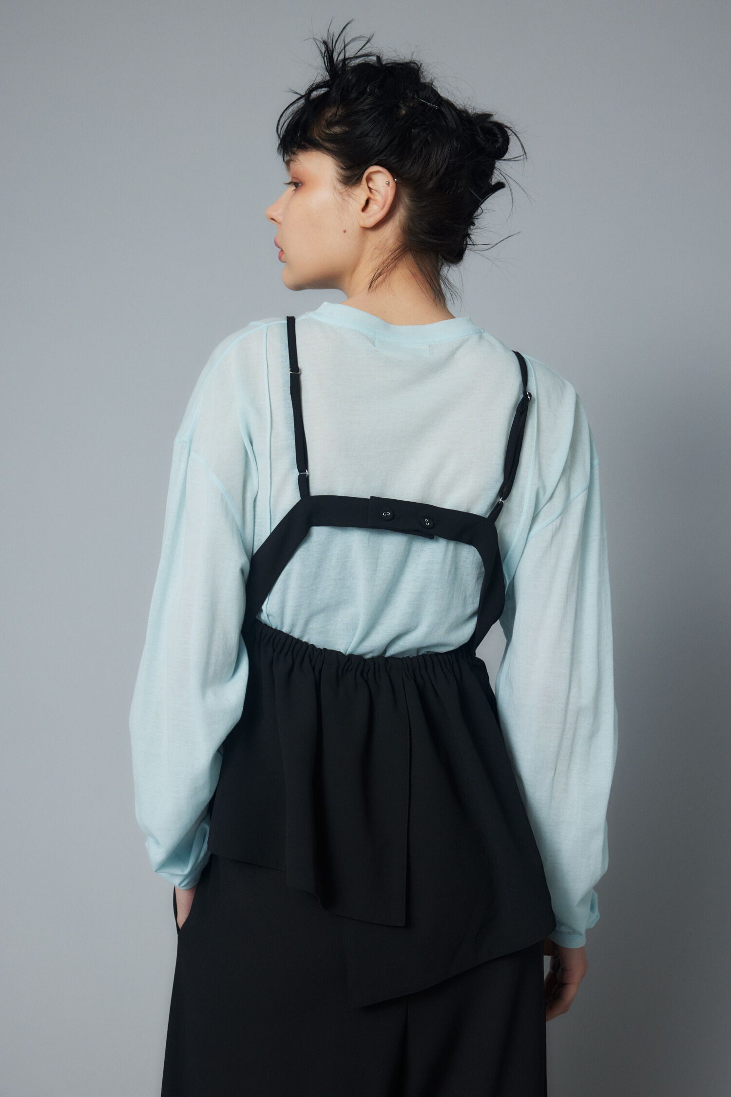 HeRIN.CYE「Back open camisole」|キャミソール|