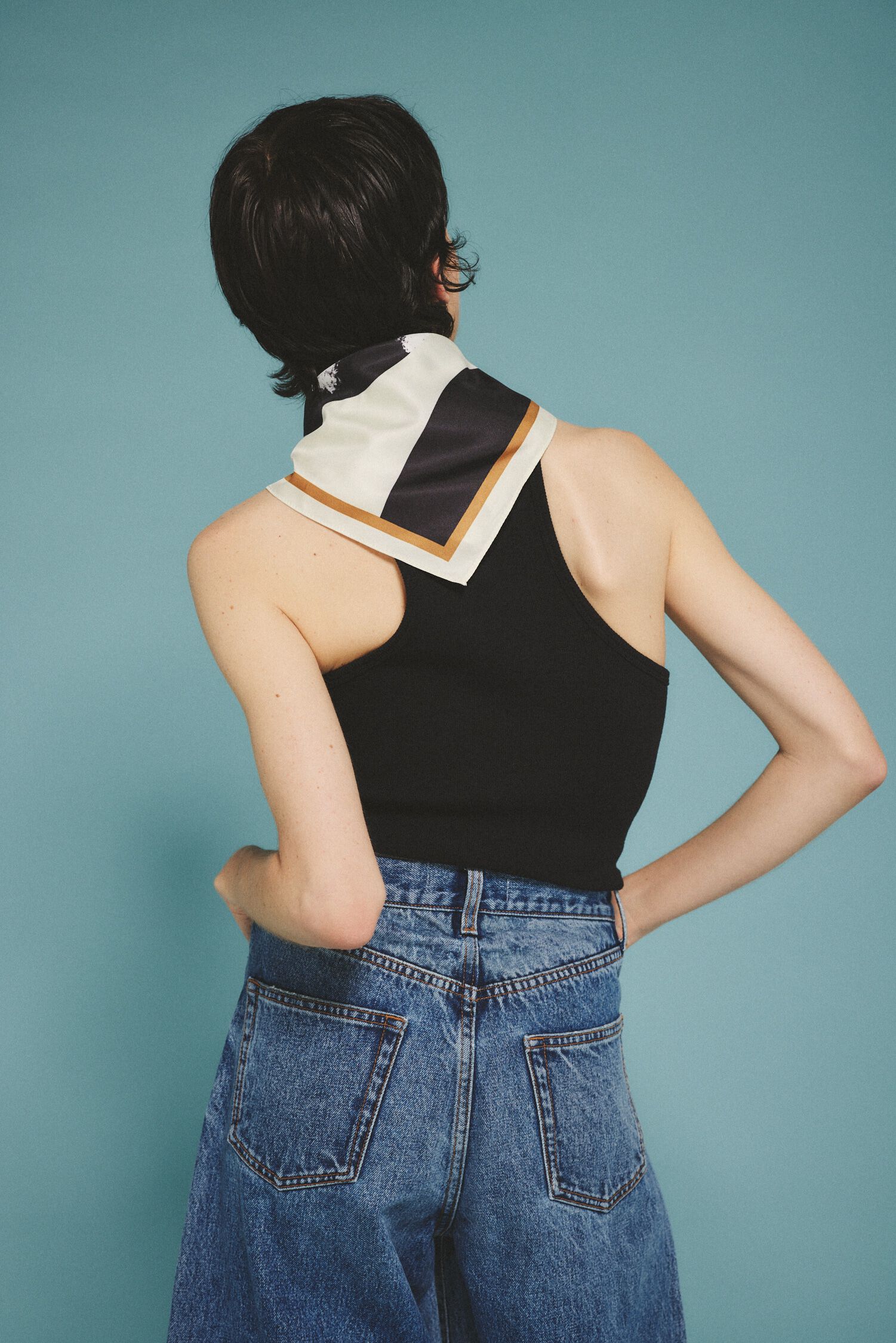 HeRIN.CYE「Flower vase scarf」|その他|