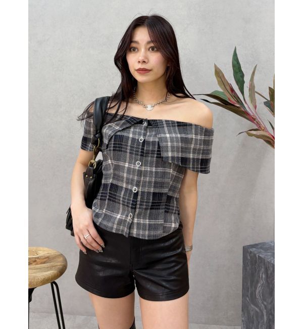 EVRIS「フェイクレザータイトショートパンツ」|その他|