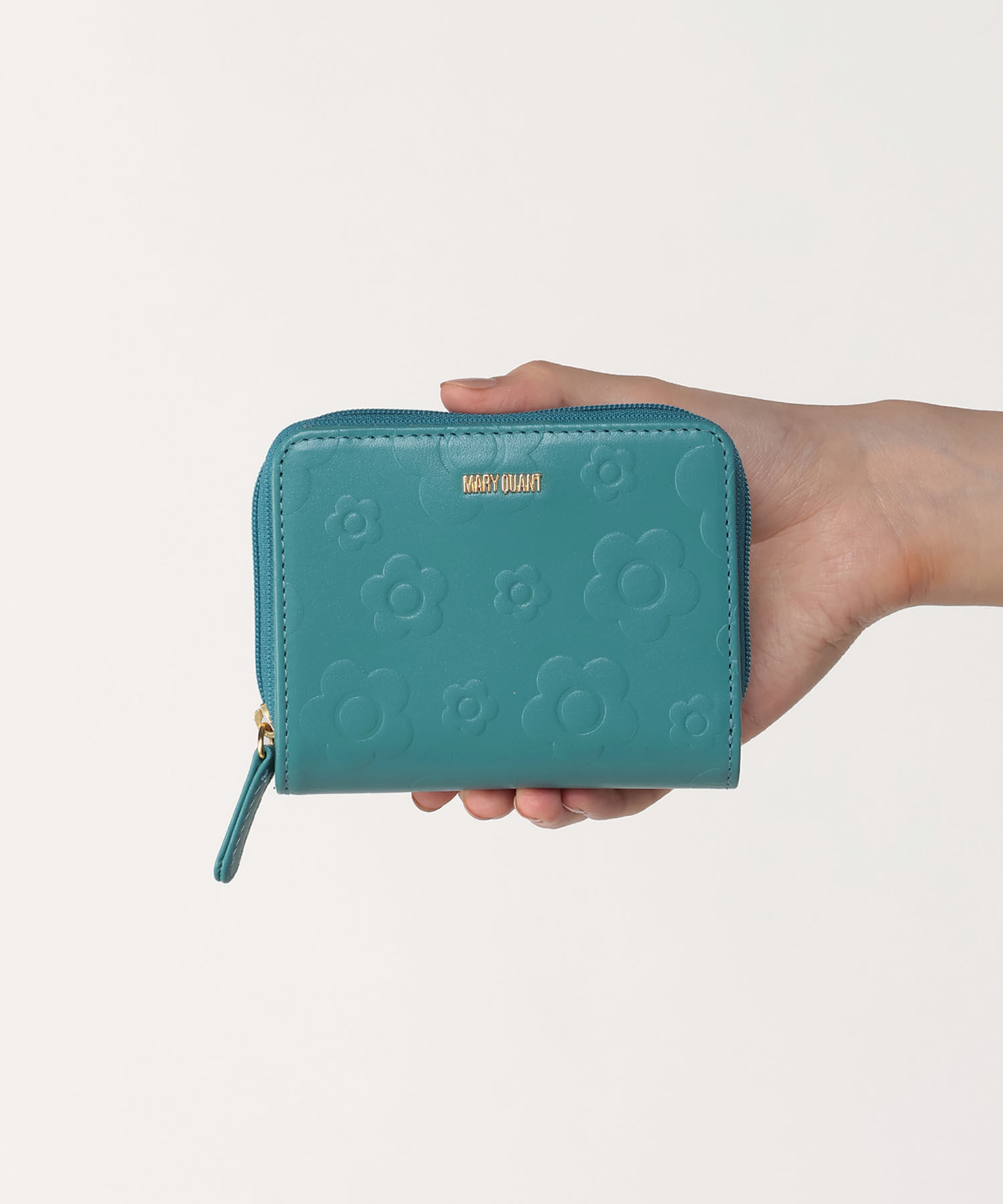 MARY QUANT「デイジーエンボスフロート ウォレット」|財布|