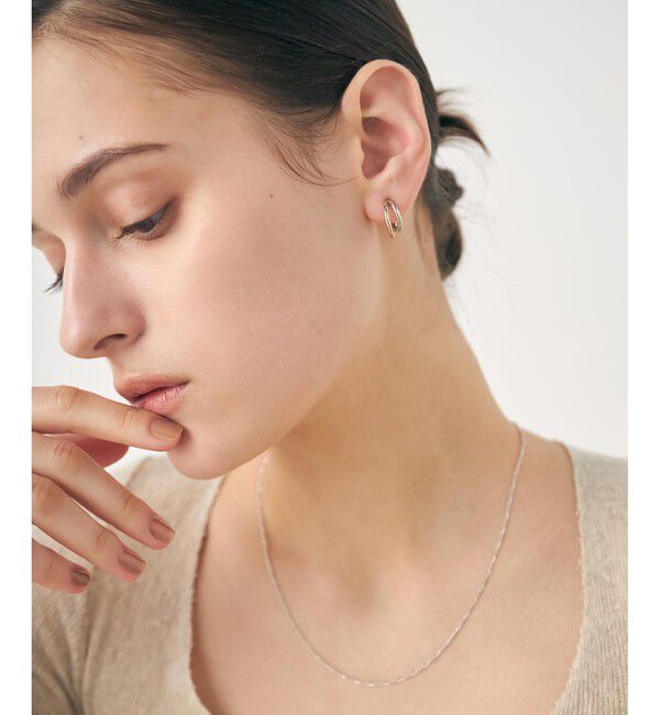 ete「ダブルライン バイカラー ハグイヤリング」|イヤリング|