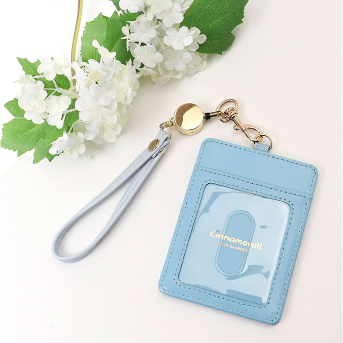 BACKYARD FAMILY「サンリオ リール付きパスケース 通販 パスケース リール付きキーケース パスポーチ」|定期入れ|