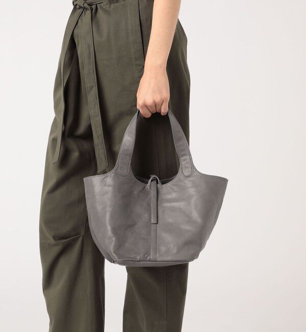 TOMORROWLAND GOODS「les basiques レザーハンドルバッグ」|ハンドバッグ|