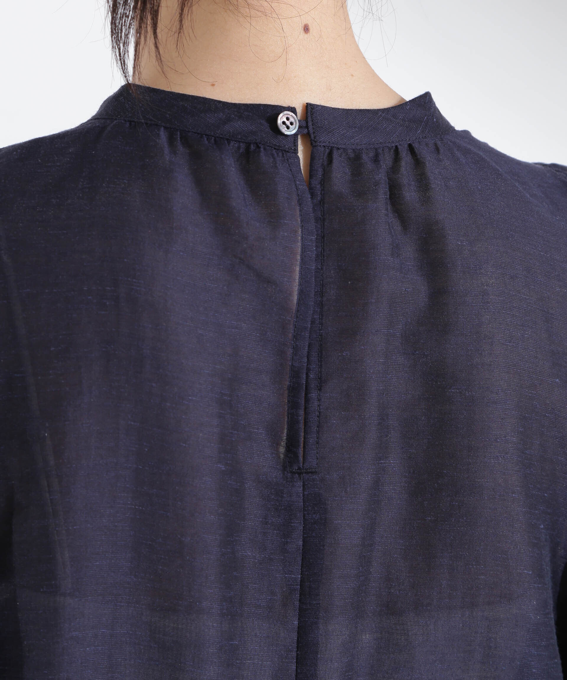 nano･universe「リネン混シアーボリュームスリーブブラウス」|シャツ・ブラウス|