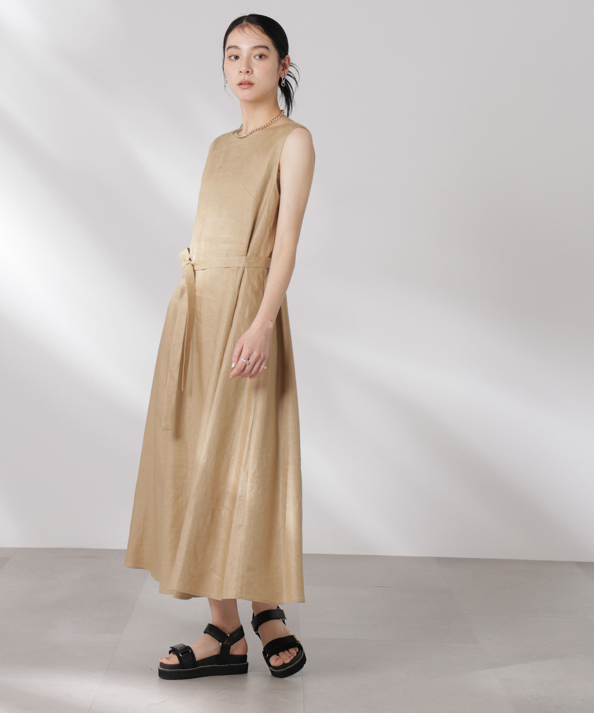 nano･universe「ヨーロピアンフラックス Aラインノースリーブワンピース」|ワンピース|