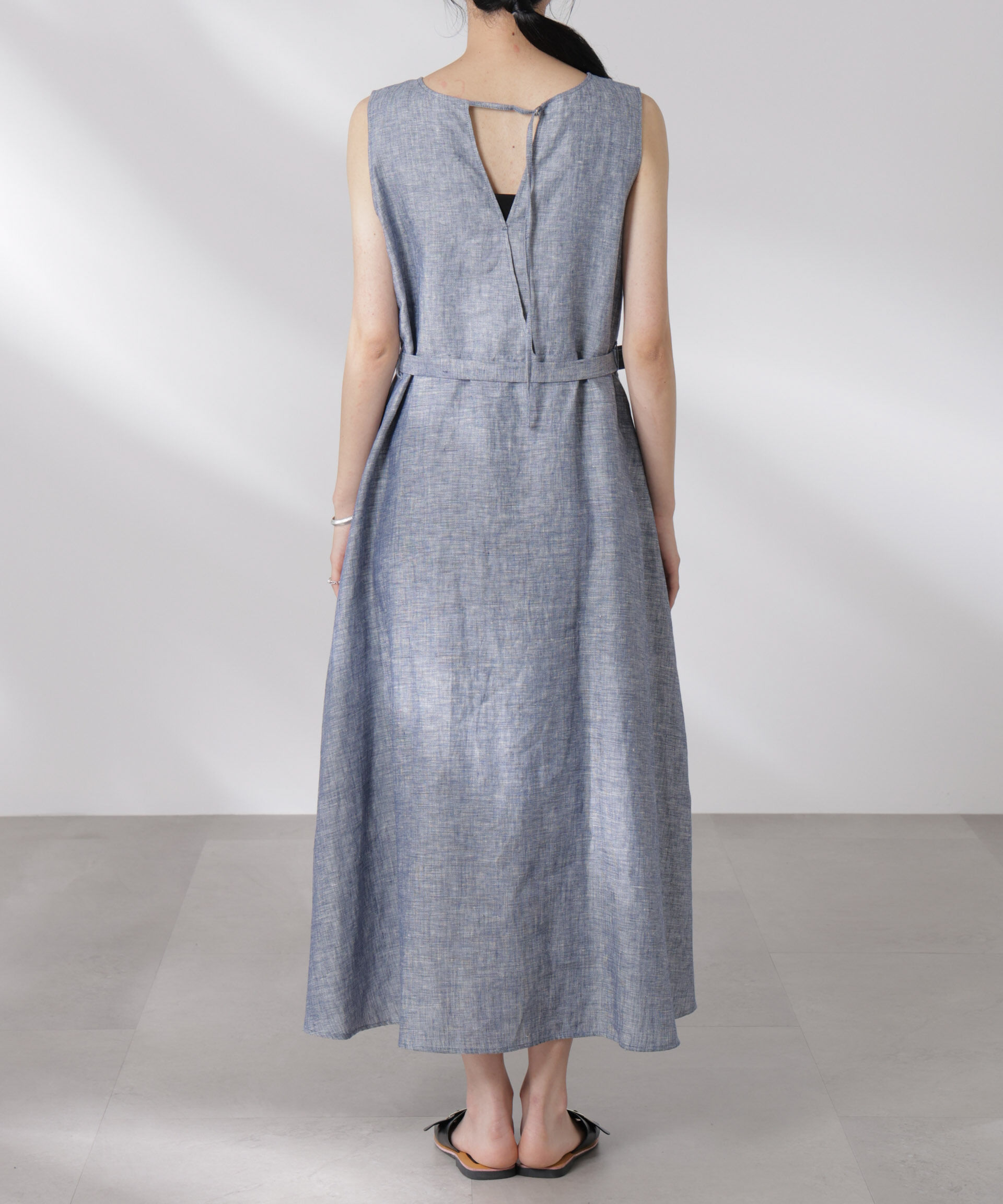 nano･universe「ヨーロピアンフラックス Aラインノースリーブワンピース」|ワンピース|