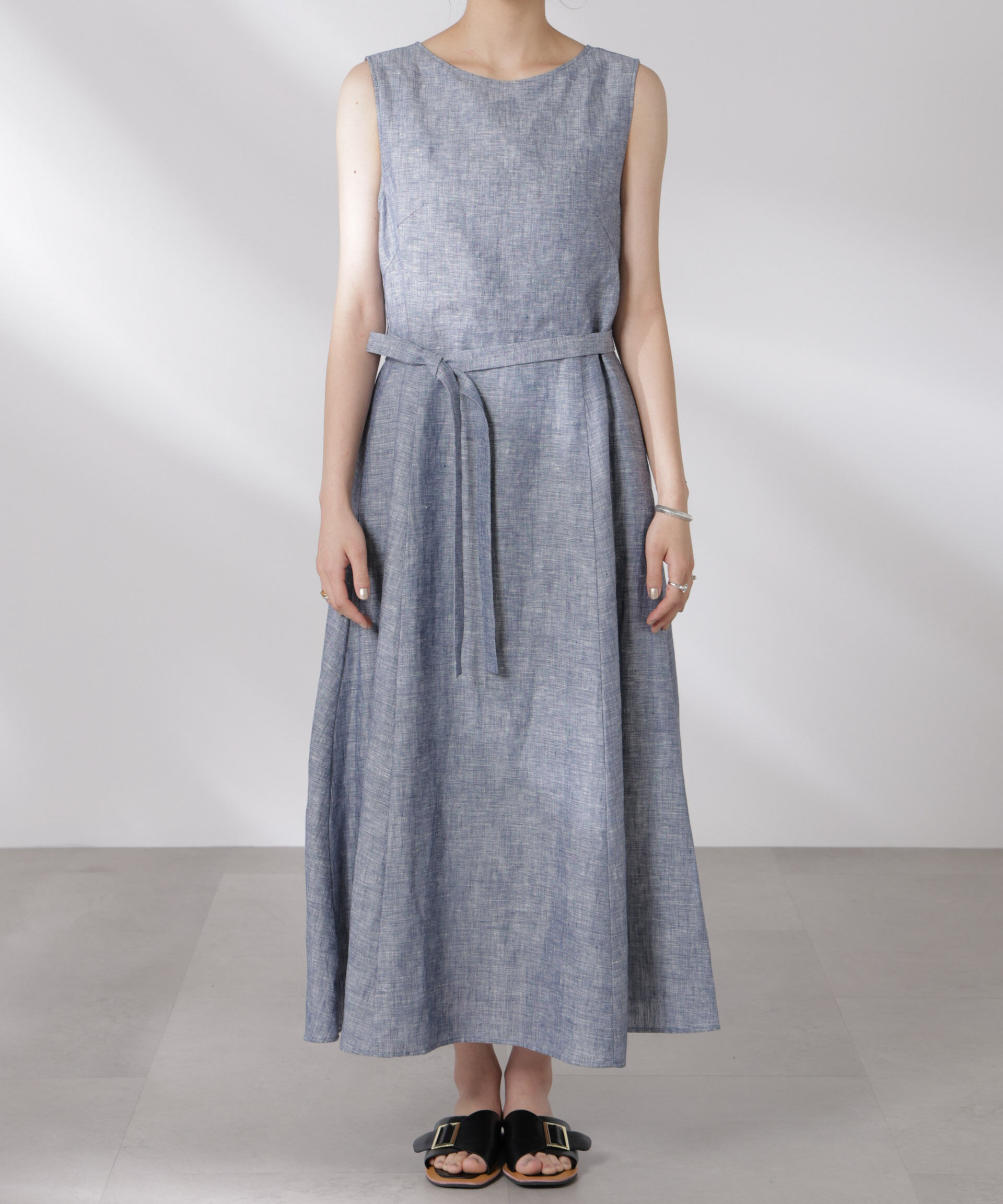 nano･universe「ヨーロピアンフラックス Aラインノースリーブワンピース」|ワンピース|