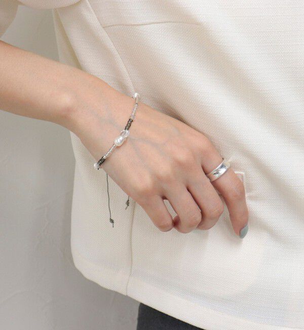 fredy emue「ストリングアジャストビーズブレス」|ブレスレット・バングル|グレー系その他