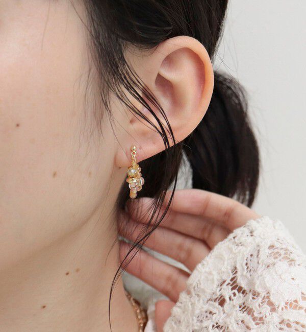 fredy emue「マルチビーズループピアス」|ピアス|ベージュ系その他