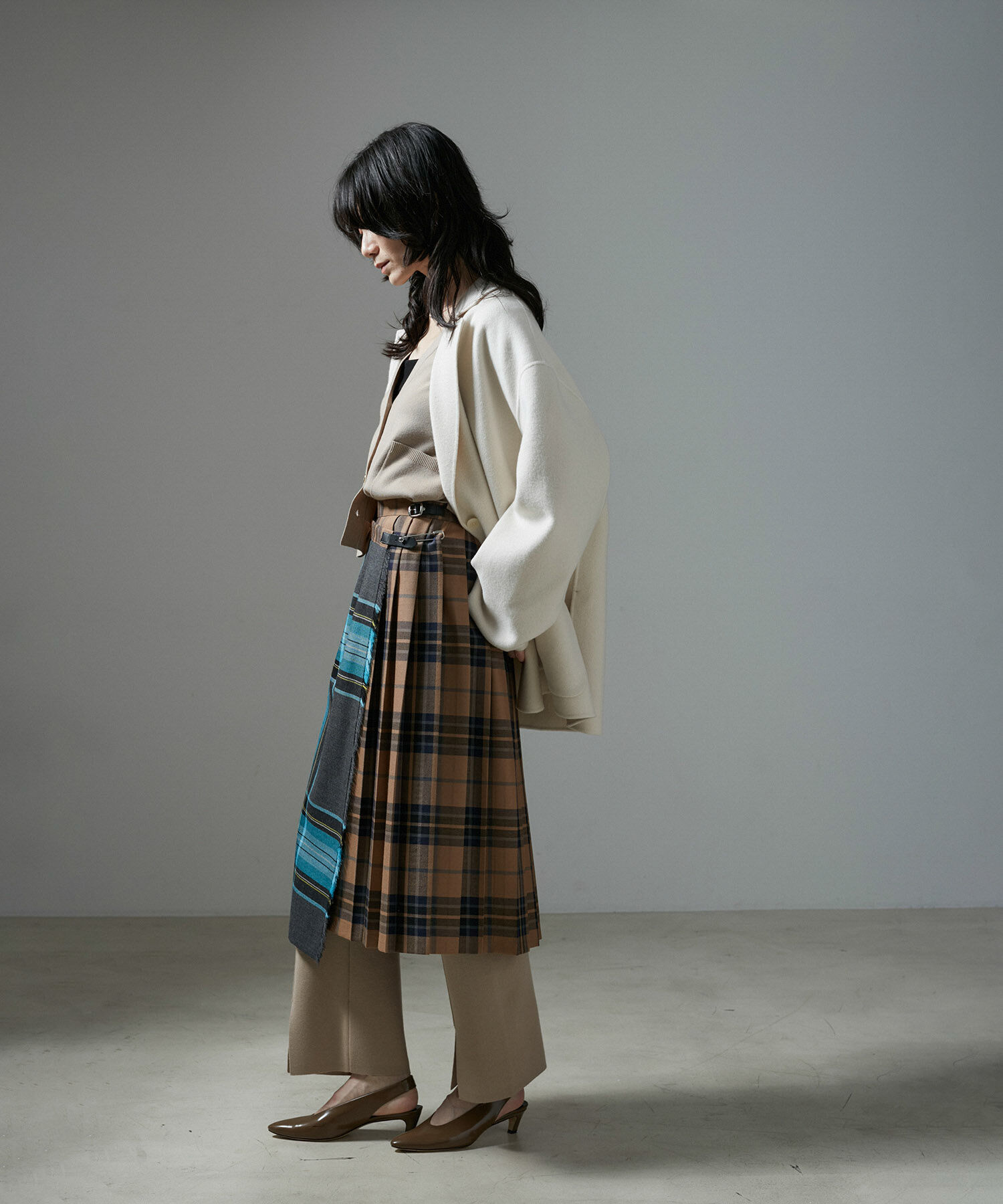 SALON adam et rope'「スウェットライクストレートイージーニットパンツ【セットアップ対応・洗える】」|その他|