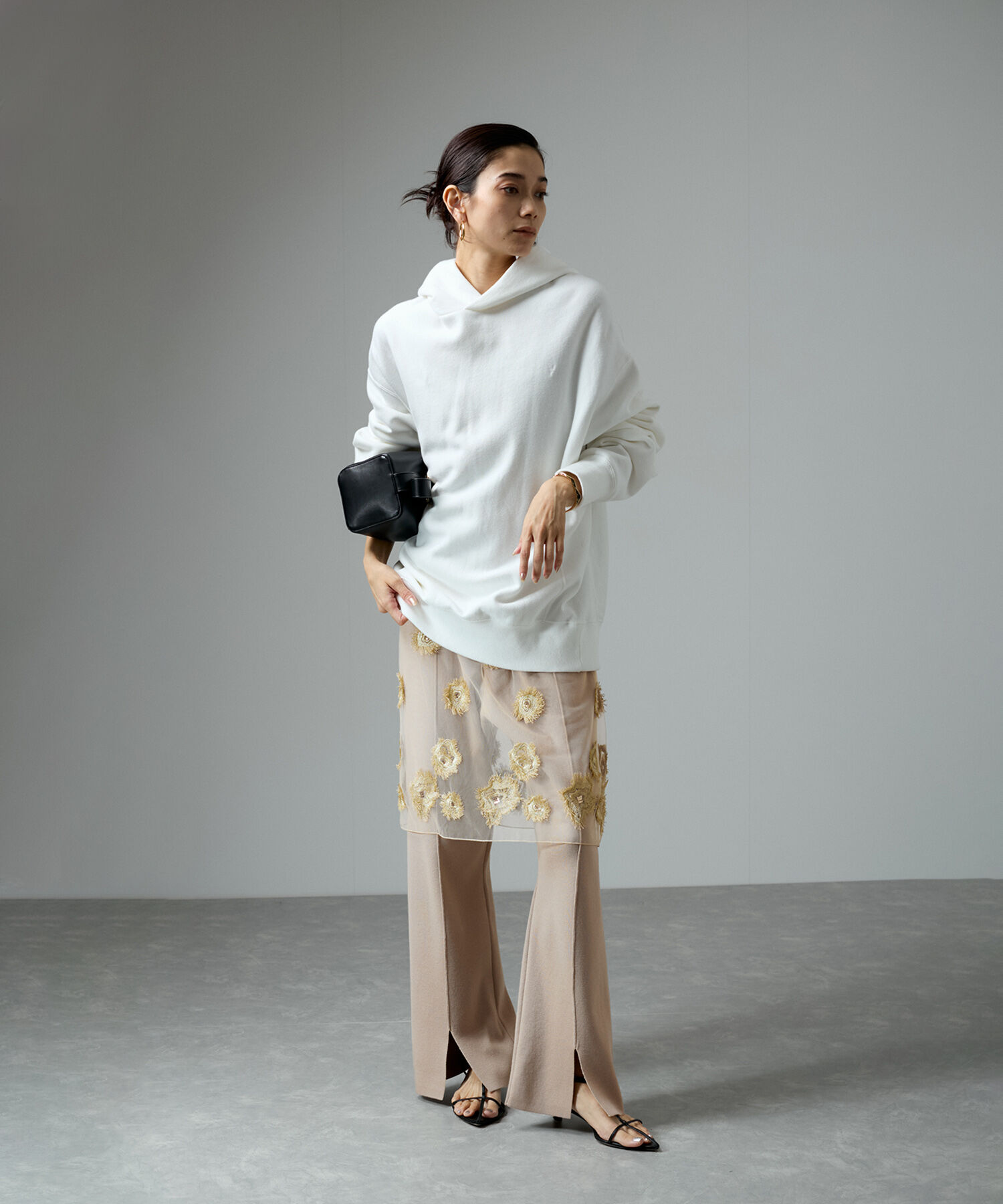 SALON adam et rope'「スウェットライクストレートイージーニットパンツ【セットアップ対応・洗える】」|その他|