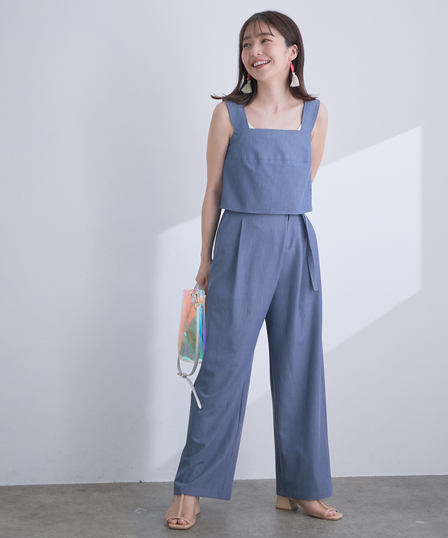 VIS「【高橋愛さんコラボ】セットアップでも1枚でも着られる、ビスチェトップス【セットアップ対応】」|ベスト・ジレ|