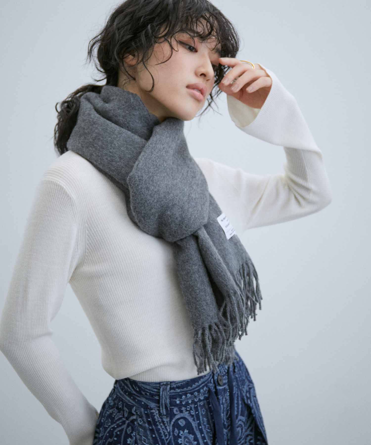 ADAM ET ROPE'「【THE INOUE BROTHERS together with ADAM ET ROPE'】大判ストール / UNISEX」|マフラー|