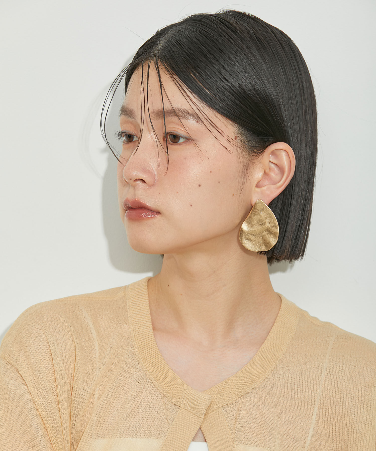 ADAM ET ROPE'「Curved plate pierce」|ピアス|