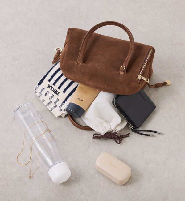  「【500mlペットボトル収納可/牛革】レザーチャームボストンバッグ/スエード」|ボストンバッグ|