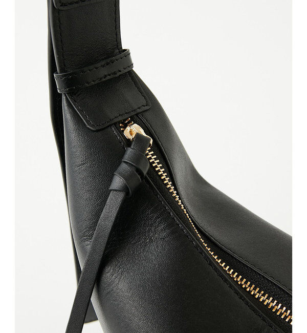 2.718「【リクエスト多数！オフホワイトが再入荷】【2.718】スリーククロスボディバッグ」|ショルダー・メッセンジャー|