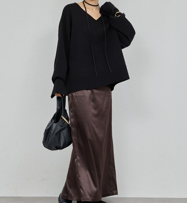  「【CHIKAコラボ】【着やせ&times;時短おしゃれ】タイ付き総針Vネックニット」|ニット・セーター|