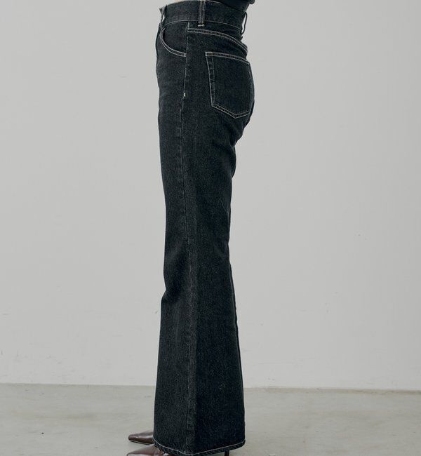  「パッチ付きフレアデニム」|デニム|