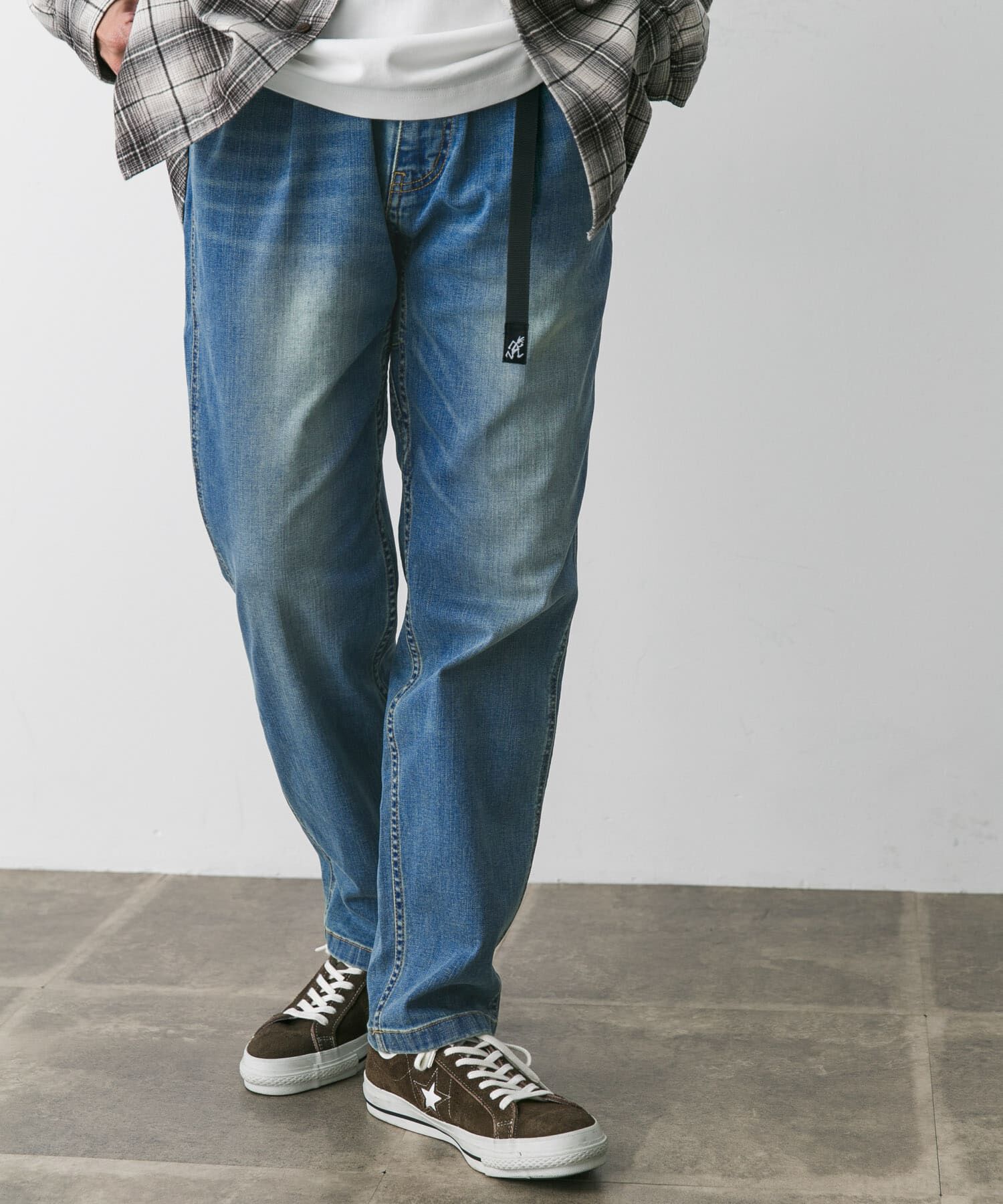URBAN RESEARCH DOORS「『別注』Gramicci　Mountain Tuck Pants」|デニム|