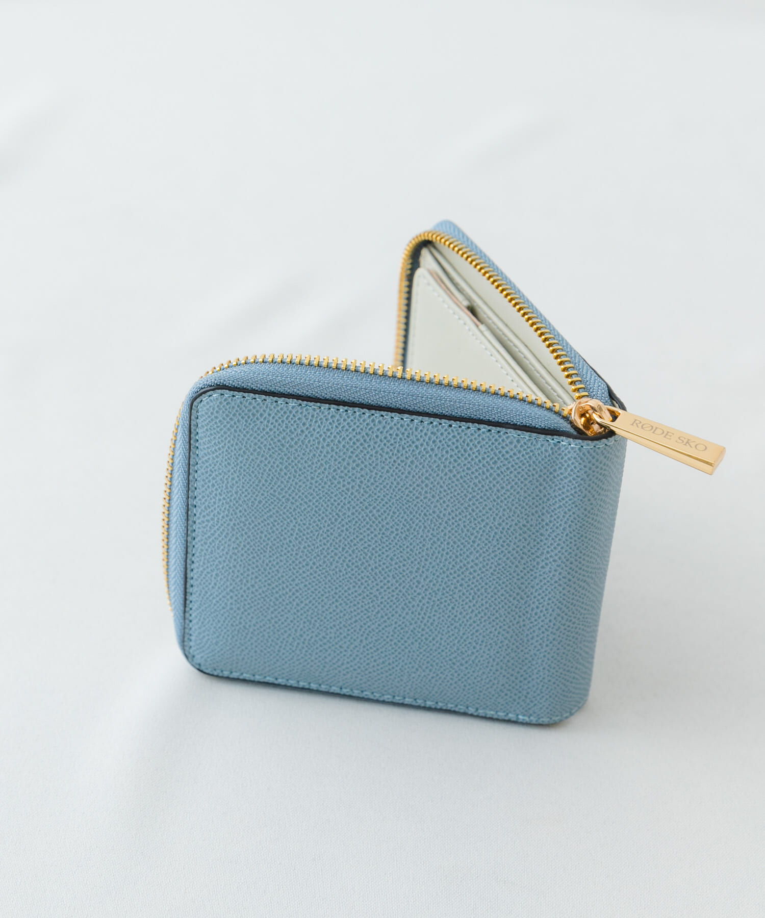 RODE SKO「二つ折りミニ財布」|財布|ライトブルー