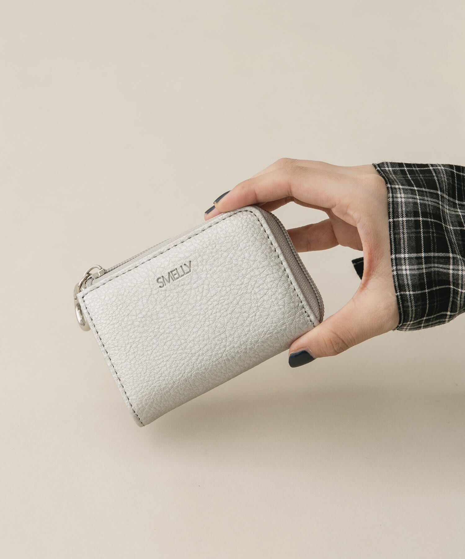 SMELLY「カード&コインケース」|財布|シルバー
