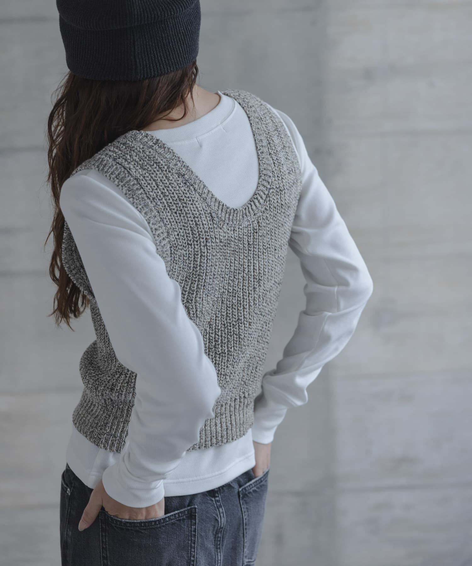 Sonny Label 「メランジテープヤーンUネックニットベスト」|ベスト・ジレ|