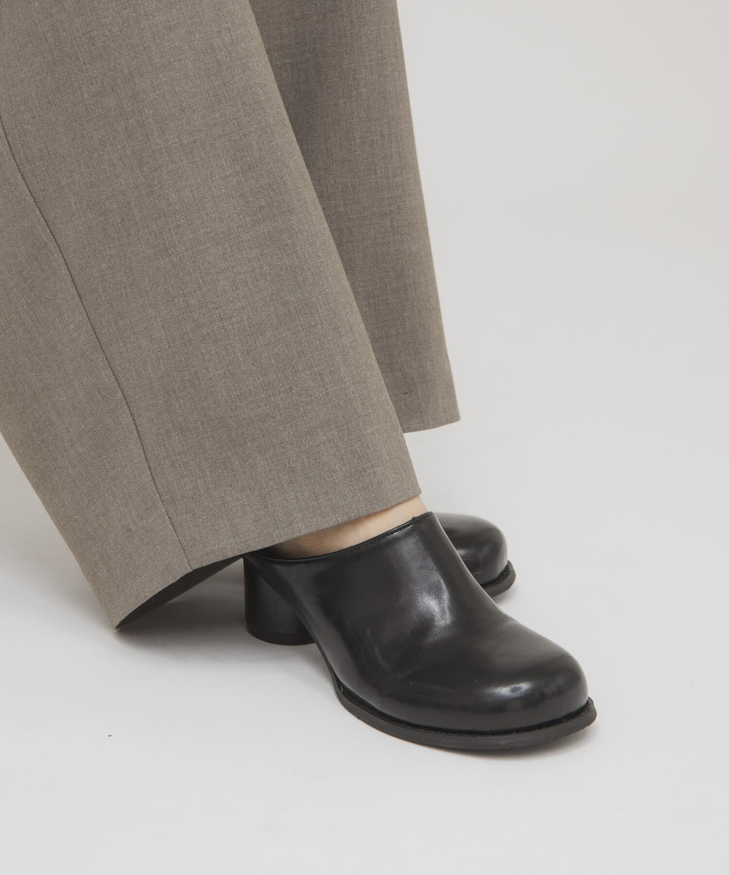  「プランプトゥサボミュール」|サンダル|