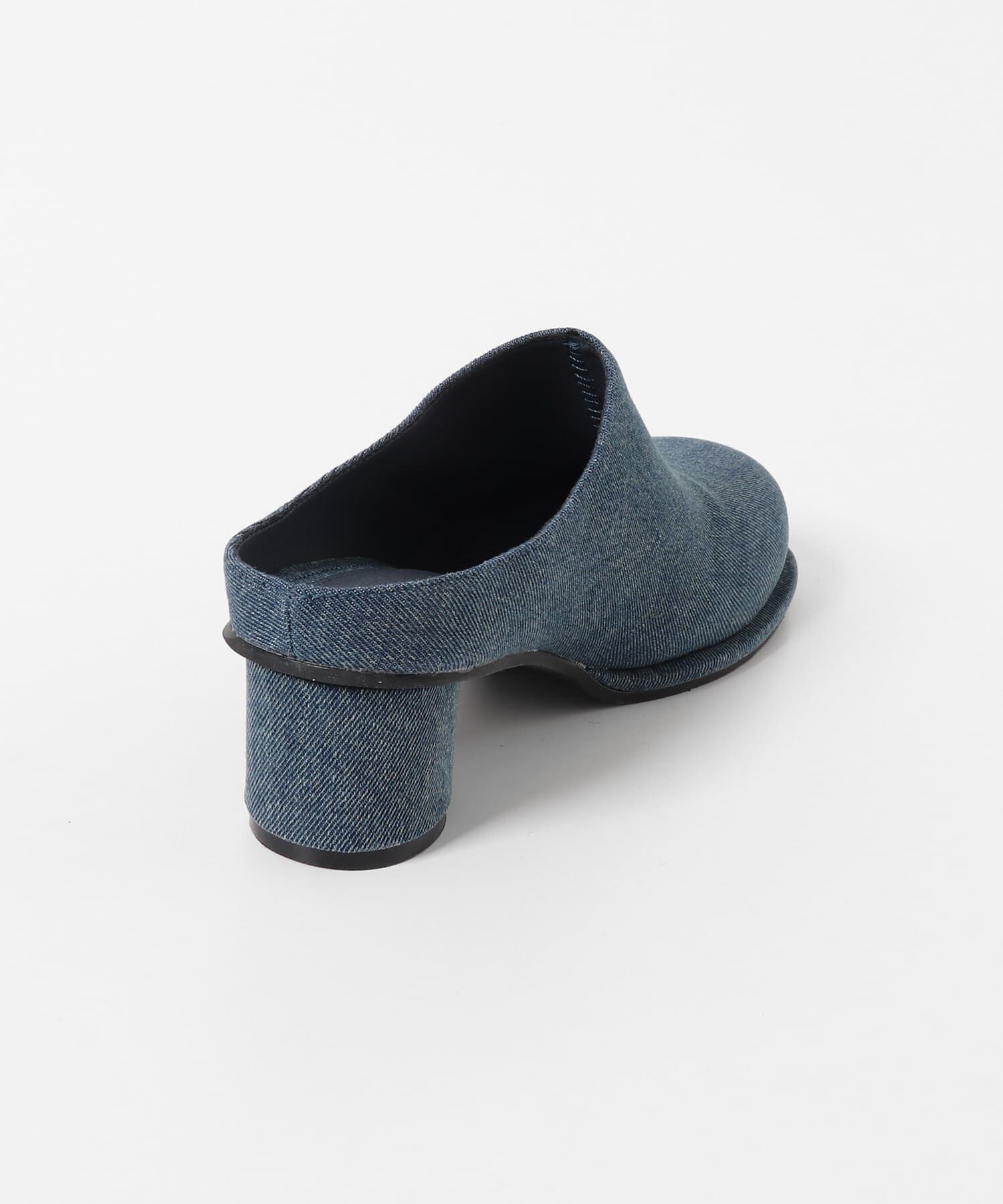  「プランプトゥサボミュール」|サンダル|