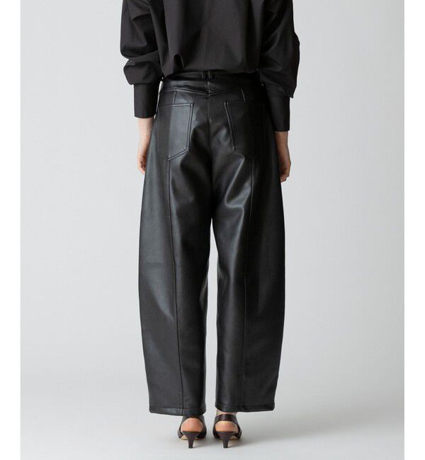 allureville「フェイクレザーフロントシームパンツ」|チノ|