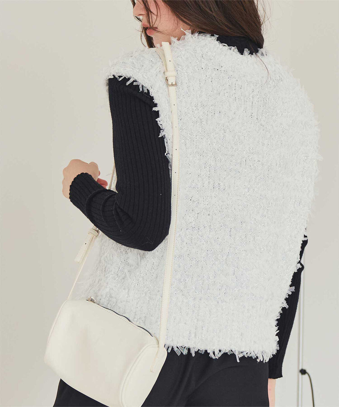 titivate「チュールフェザーニットベスト」|ニット・セーター|